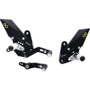 Adjustable Rear Sets With Fold Up Foot Pegs for Yamaha <p>Nero</p>